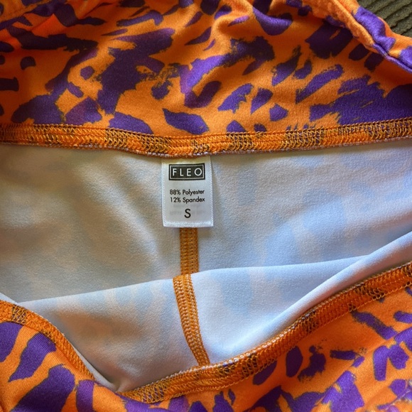 Fleo cheeta print shorts - Picture 3 of 4